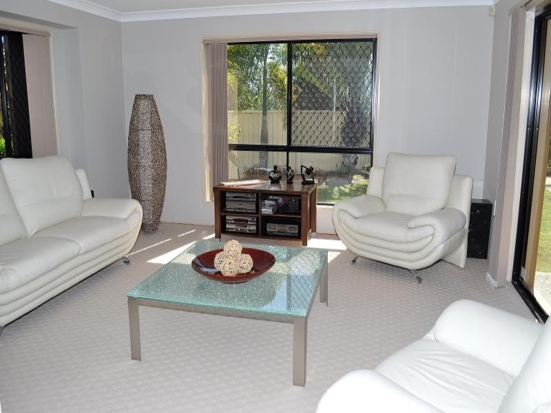 19 O’Brien Court, Arundel QLD 4214