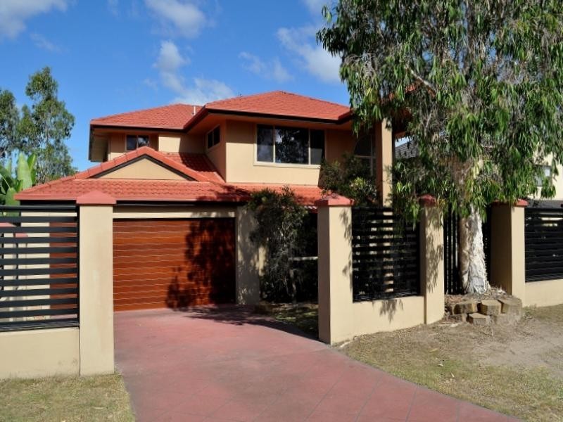 78 Tiger Drive, Arundel QLD 4214