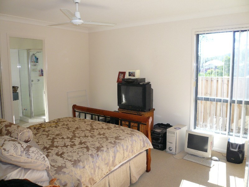 13 Stockdale Street, Pacific Pines QLD 4211