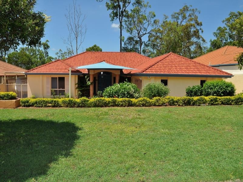 37 Chichester Drive, Arundel QLD 4214