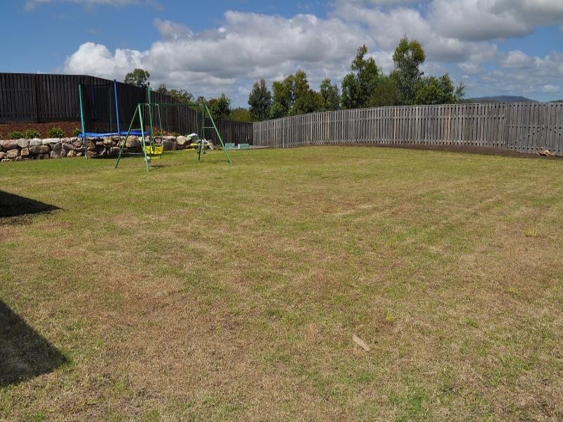 76 Salvado Drive, Pacific Pines QLD 4211