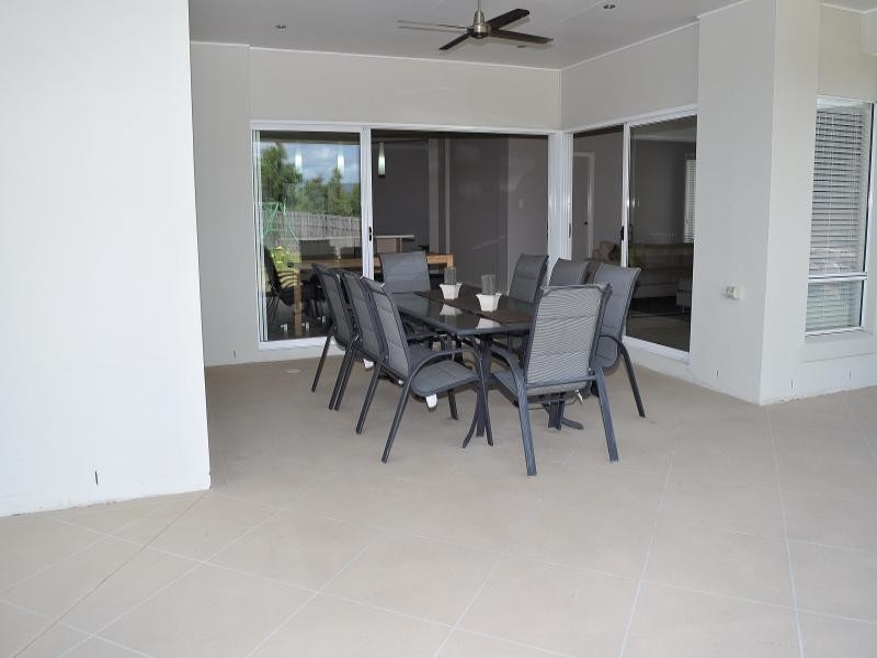 76 Salvado Drive, Pacific Pines QLD 4211