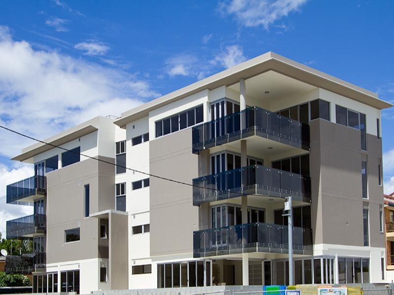1-8/10-12 Imperial Parade, Labrador QLD 4215