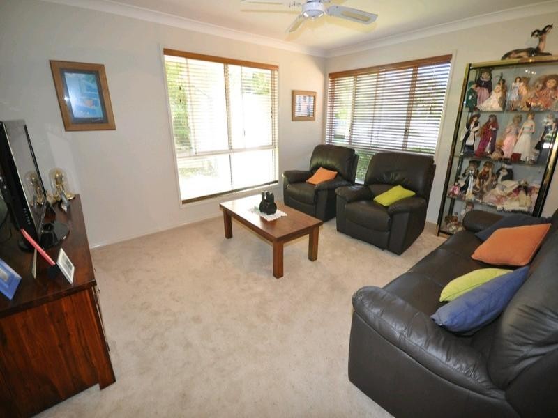 4 Gympie Close, Parkwood QLD 4214