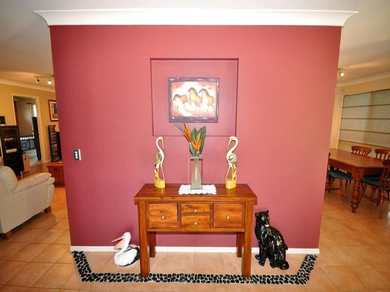 4 Gympie Close, Parkwood QLD 4214