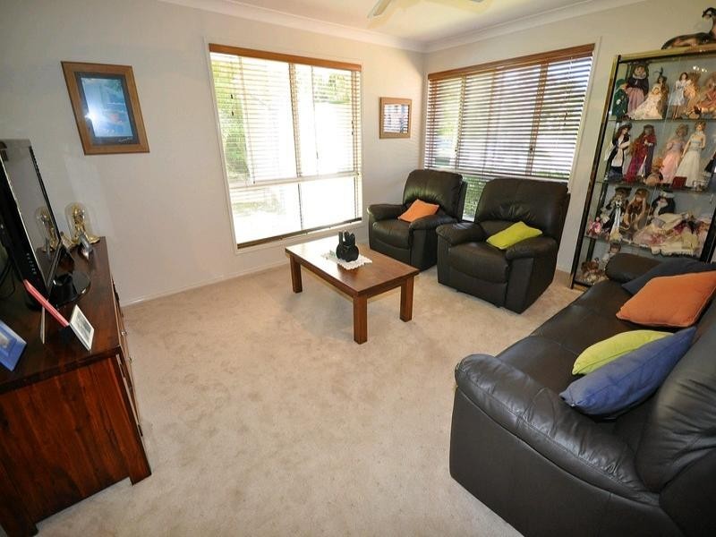 4 Gympie Close, Parkwood QLD 4214