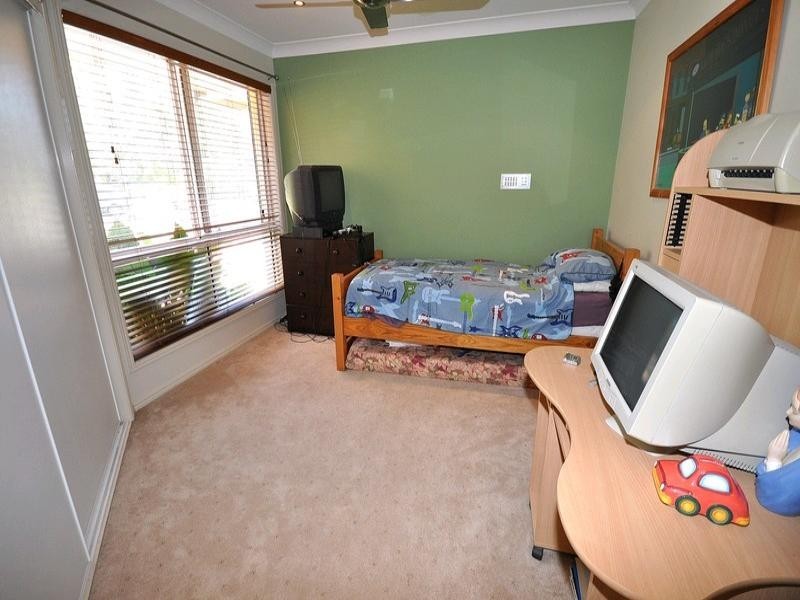 4 Gympie Close, Parkwood QLD 4214