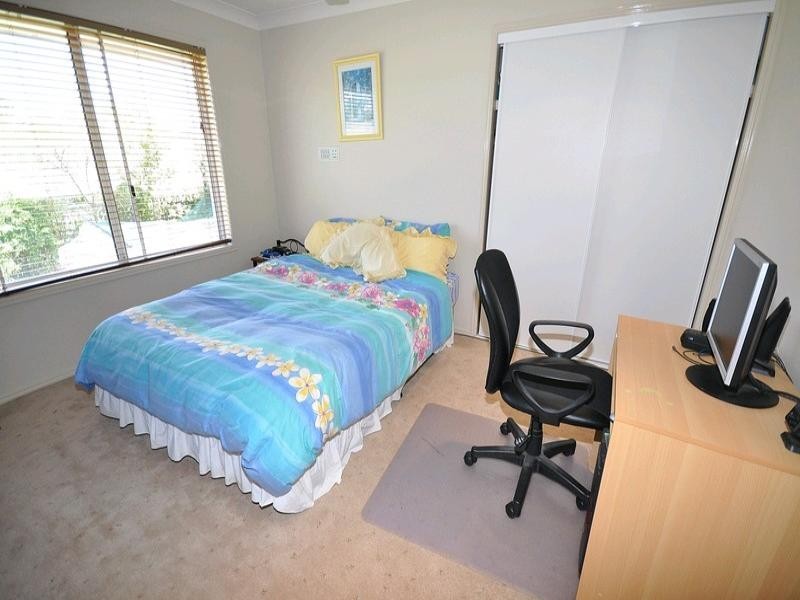 4 Gympie Close, Parkwood QLD 4214