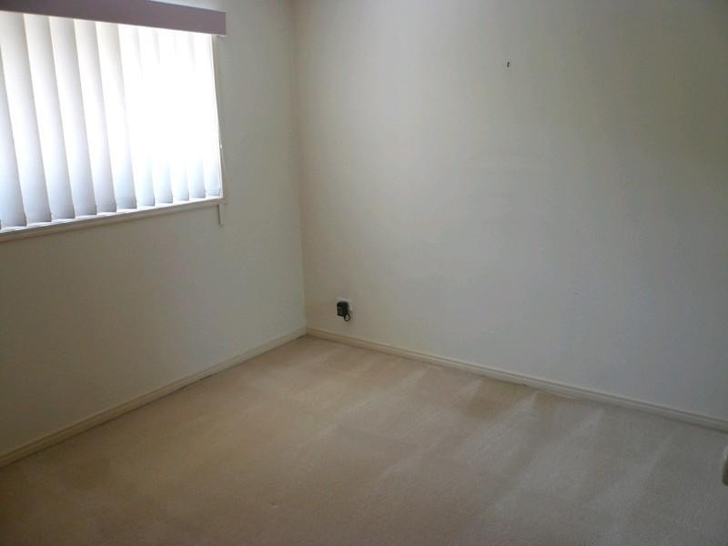 2/1 Joshua Close, Arundel QLD 4214