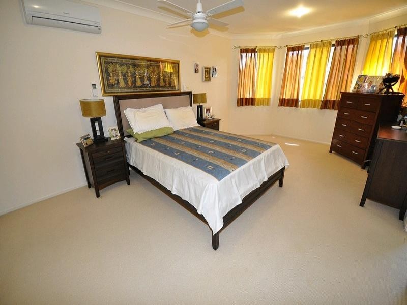 4 Goodwood Way, Arundel QLD 4214