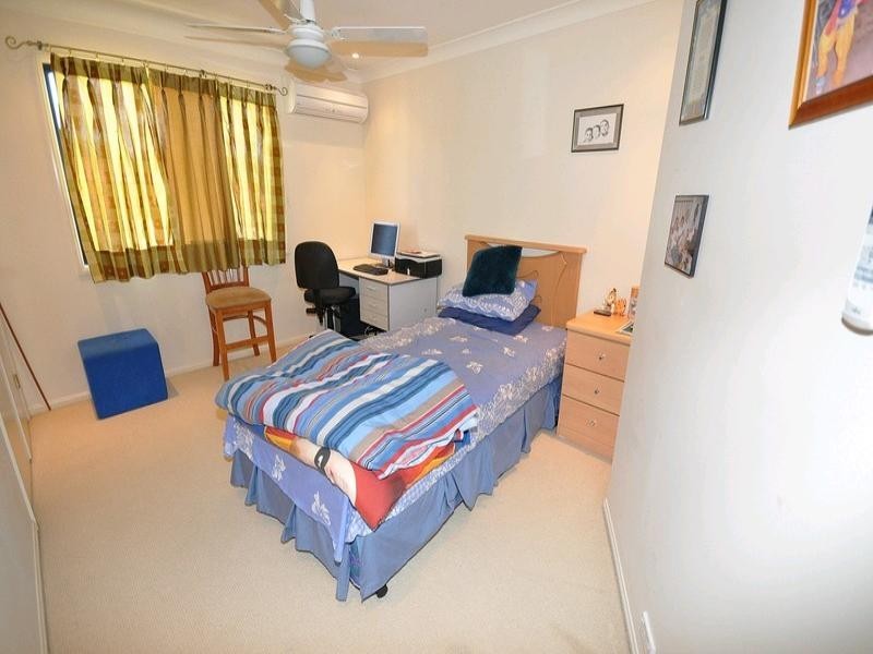 4 Goodwood Way, Arundel QLD 4214