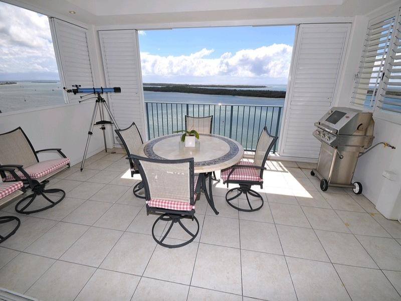 122/326 Marine Parade, Labrador QLD 4215