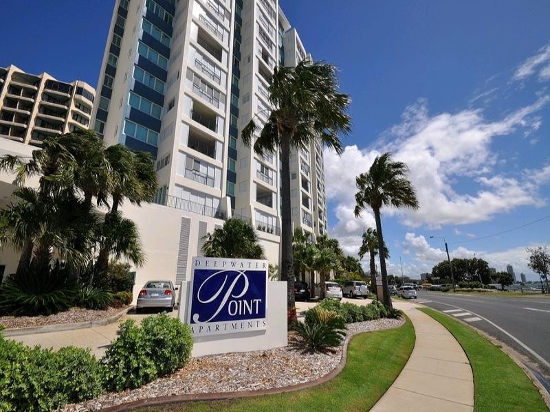 122/326 Marine Parade, Labrador QLD 4215