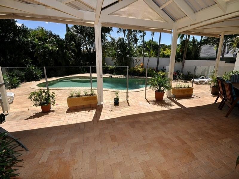 26 Pearson Close, Arundel QLD 4214