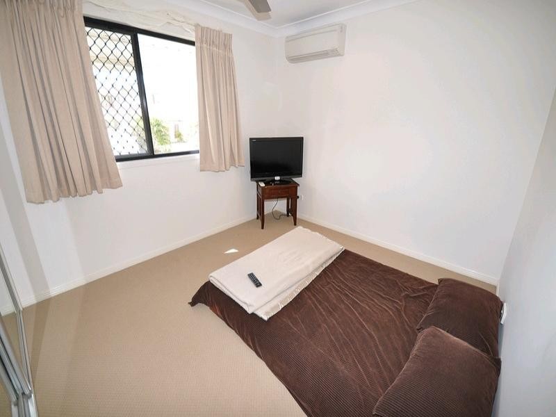 148 Christina Ryan Way, Arundel QLD 4214