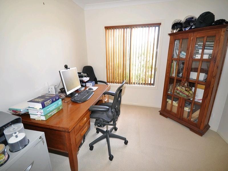 7 Oxford Place, Arundel QLD 4214