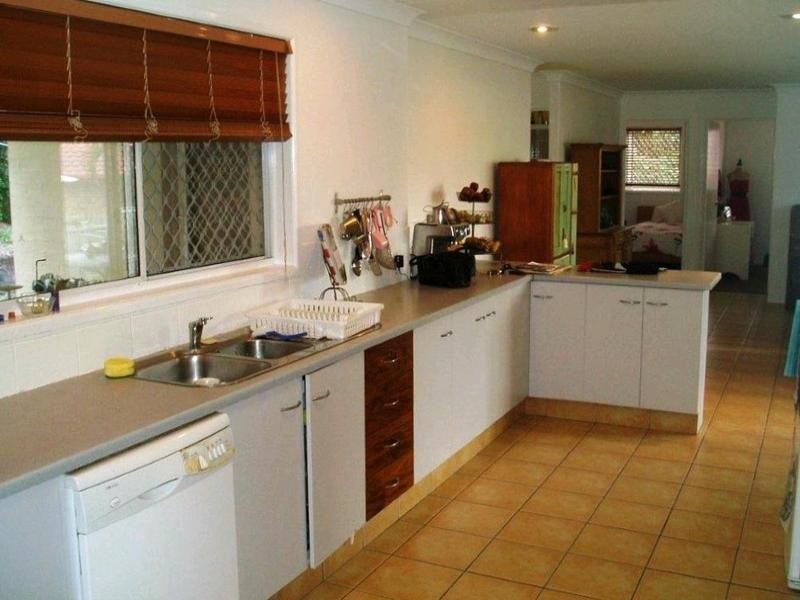 9 Snead Court, Parkwood QLD 4214