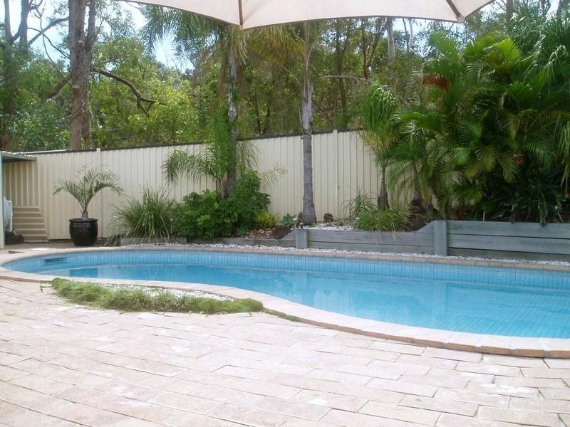 12 Peter Thomson Drive, Parkwood QLD 4214