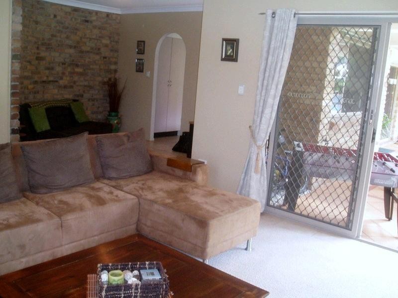 12 Peter Thomson Drive, Parkwood QLD 4214