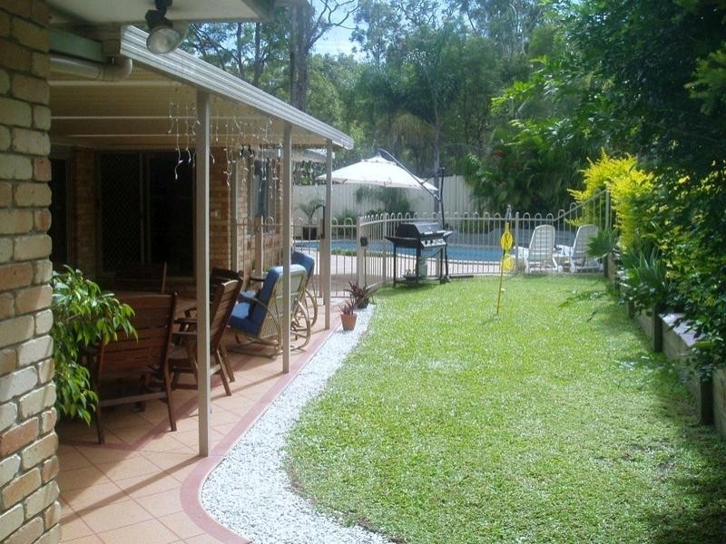 12 Peter Thomson Drive, Parkwood QLD 4214