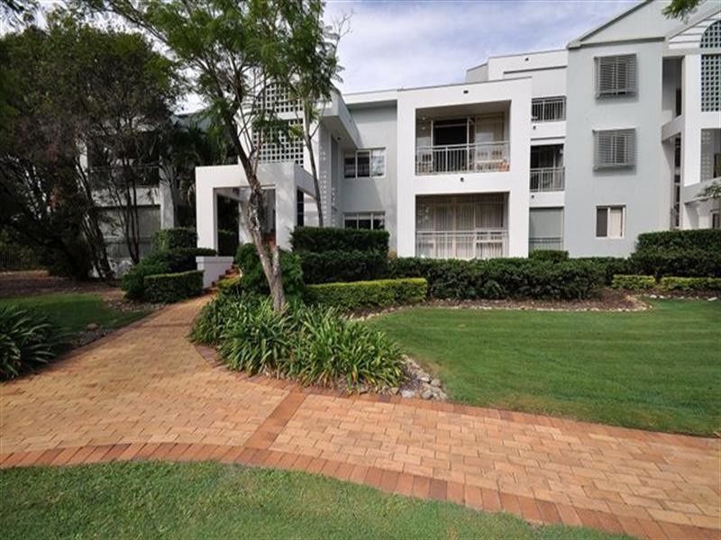 19/76 Chichester Drive, Arundel QLD 4214