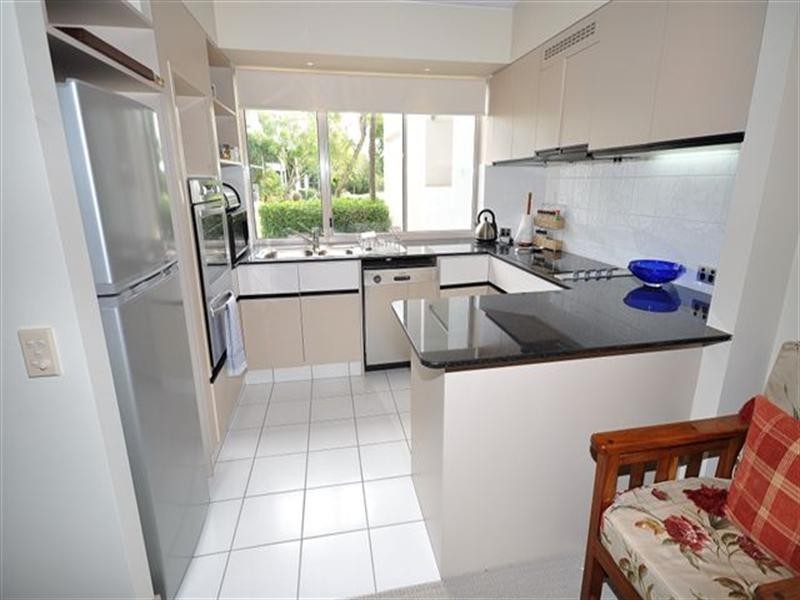 19/76 Chichester Drive, Arundel QLD 4214