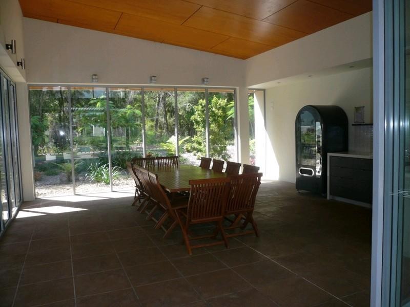 2/154 Musgrave Avenue, Southport QLD 4215