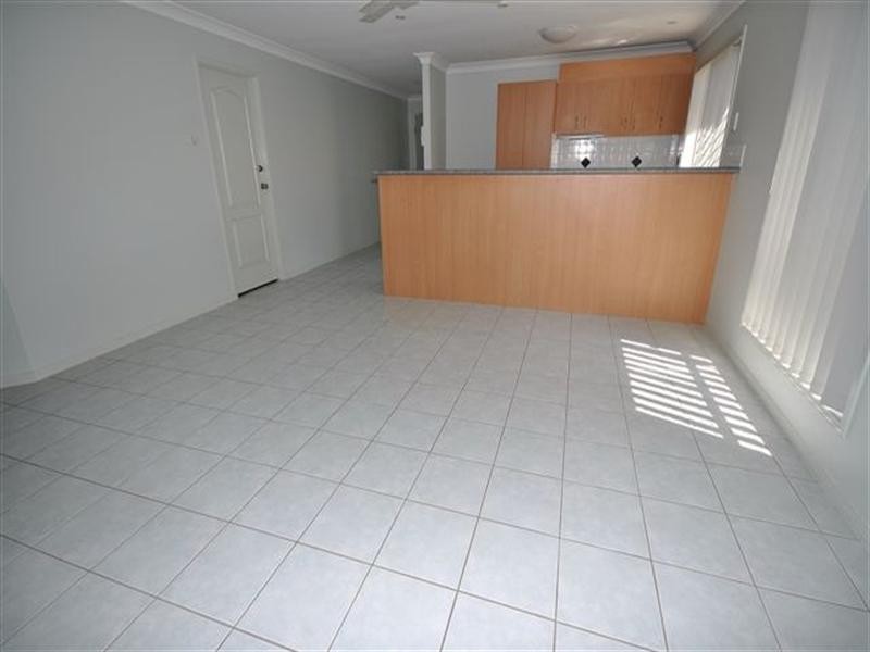 79 Tiger Drive, Arundel QLD 4214