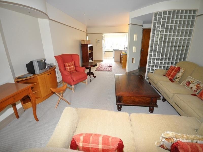 19/76 Chichester Drive, Arundel QLD 4214