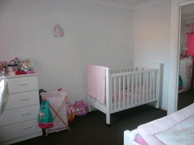 1/184A Greenacre Drive, Arundel QLD 4214