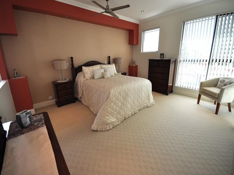 3 Zenith Crescent, Pacific Pines QLD 4211