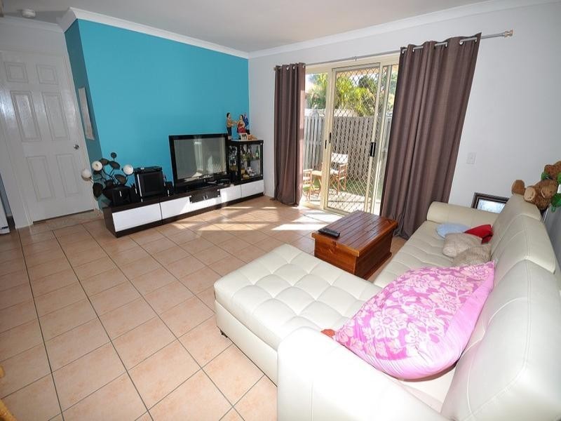 12 Etelka Way, Arundel QLD 4214