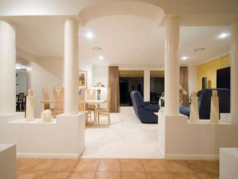 40 Arun Drive, Arundel QLD 4214