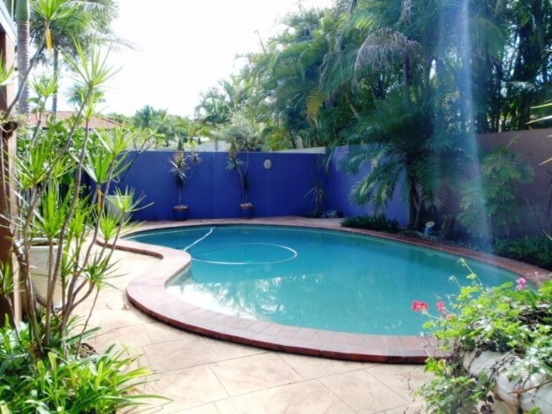 3 Orpington Court, Arundel QLD 4214