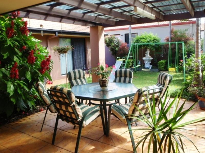 3 Orpington Court, Arundel QLD 4214