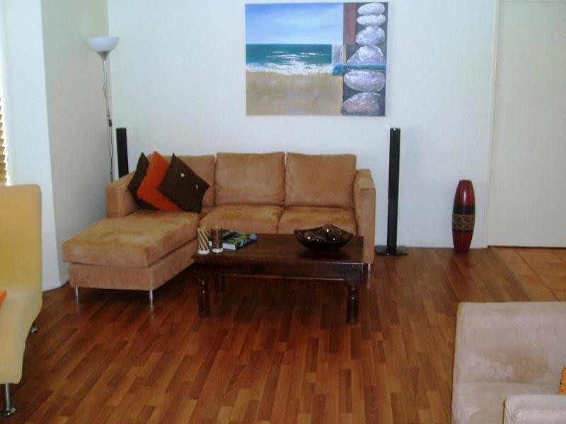 3 Range Court, Arundel QLD 4214