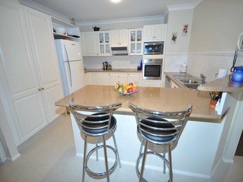 3 Calcetto Place, Arundel QLD 4214