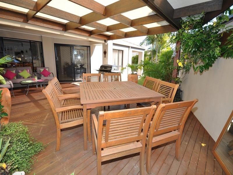 3 Calcetto Place, Arundel QLD 4214