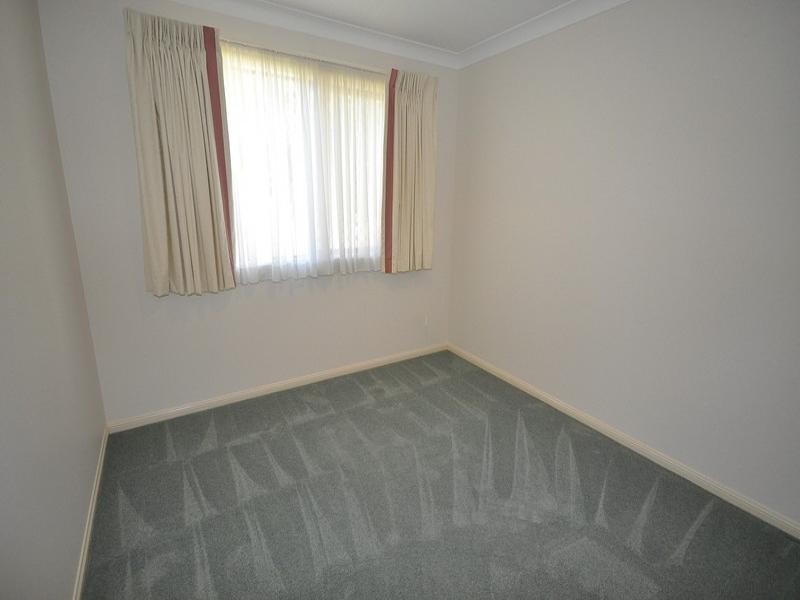 4 Highview Place, Parkwood QLD 4214