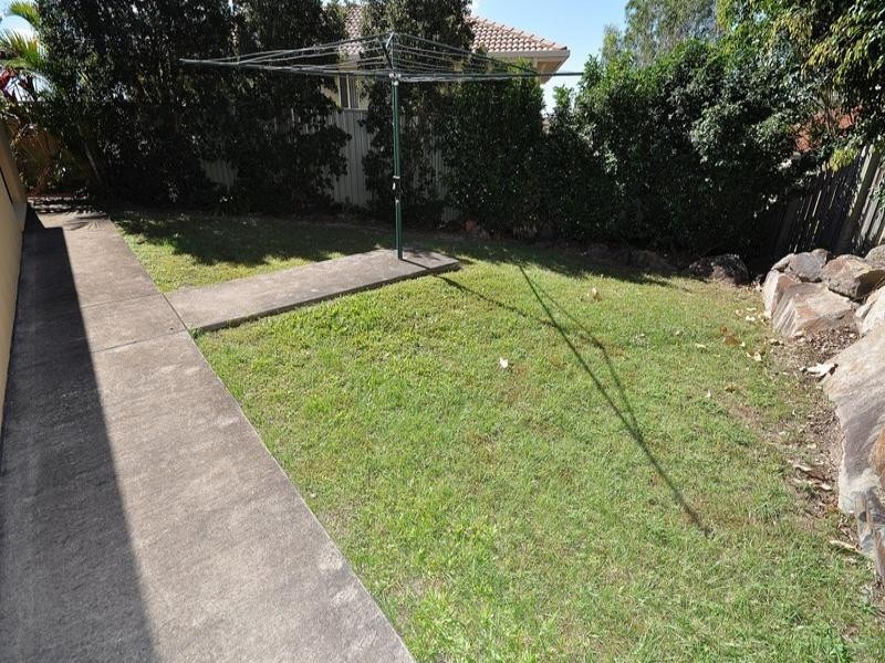 4 Highview Place, Parkwood QLD 4214