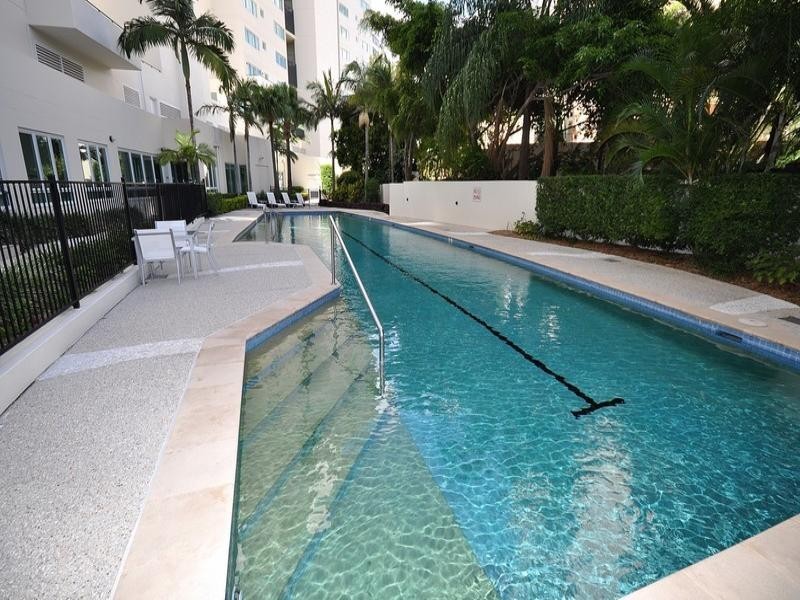 100/326 Marine Parade, Labrador QLD 4215