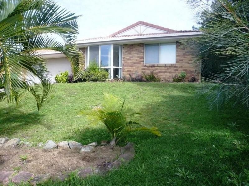 1 Clark Gable Close, Parkwood QLD 4214