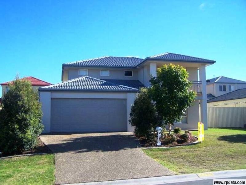 25 Golden Bear Drive, Arundel QLD 4214