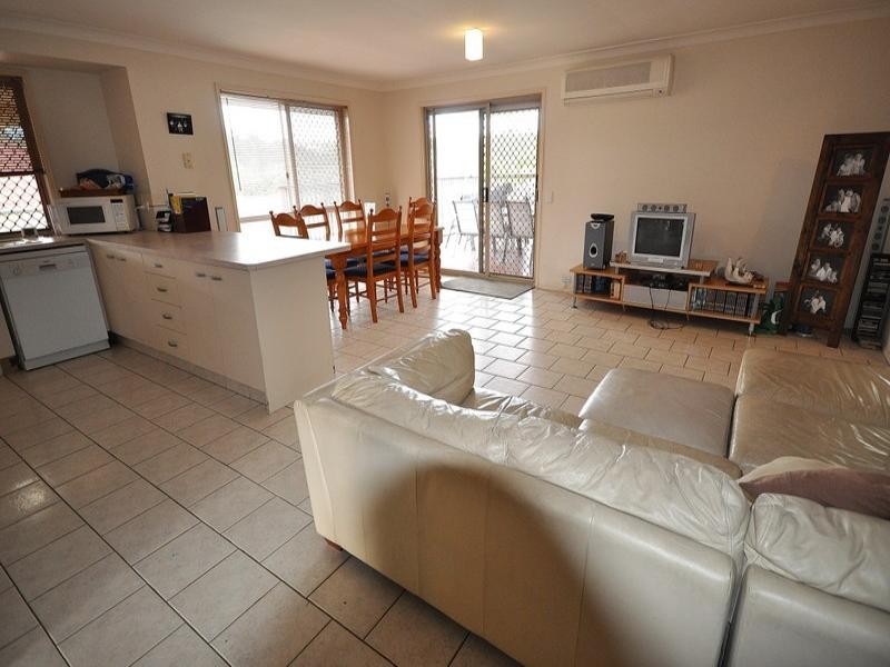 52 Greenacre Drive, Parkwood QLD 4214