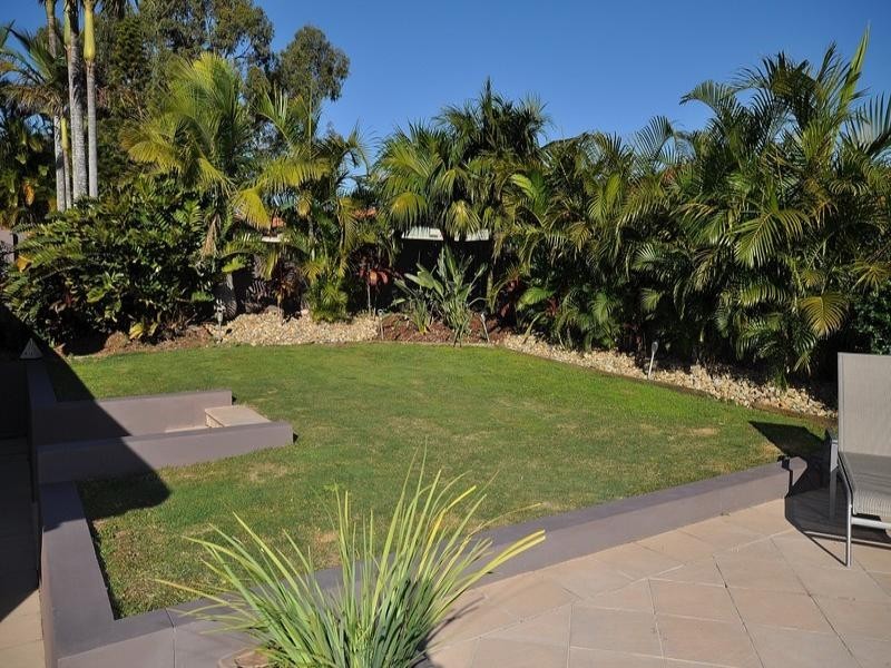 22 Pearson Close, Arundel QLD 4214