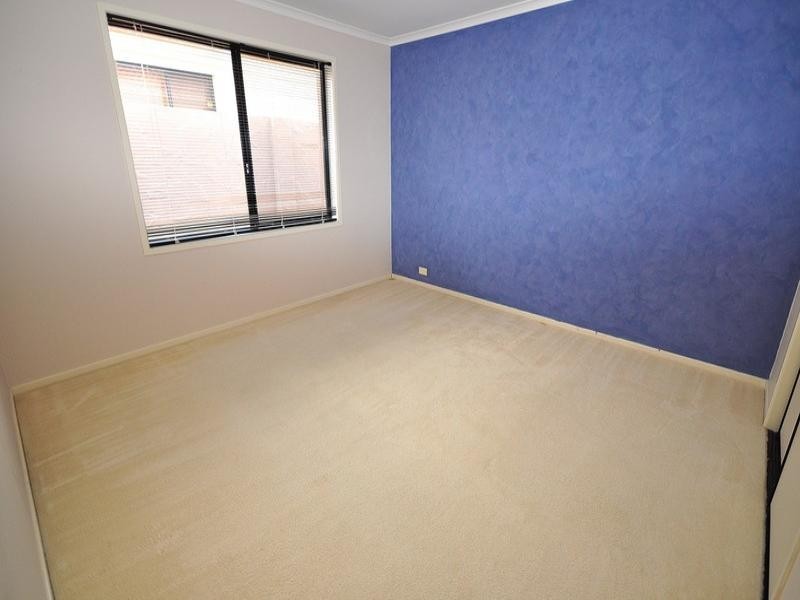 10 Oxford Place, Arundel QLD 4214