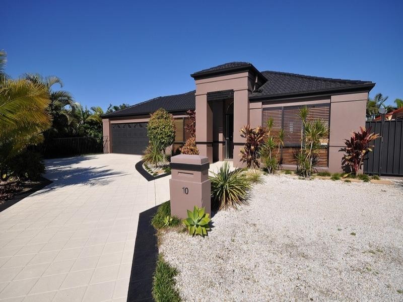 10 Oxford Place, Arundel QLD 4214