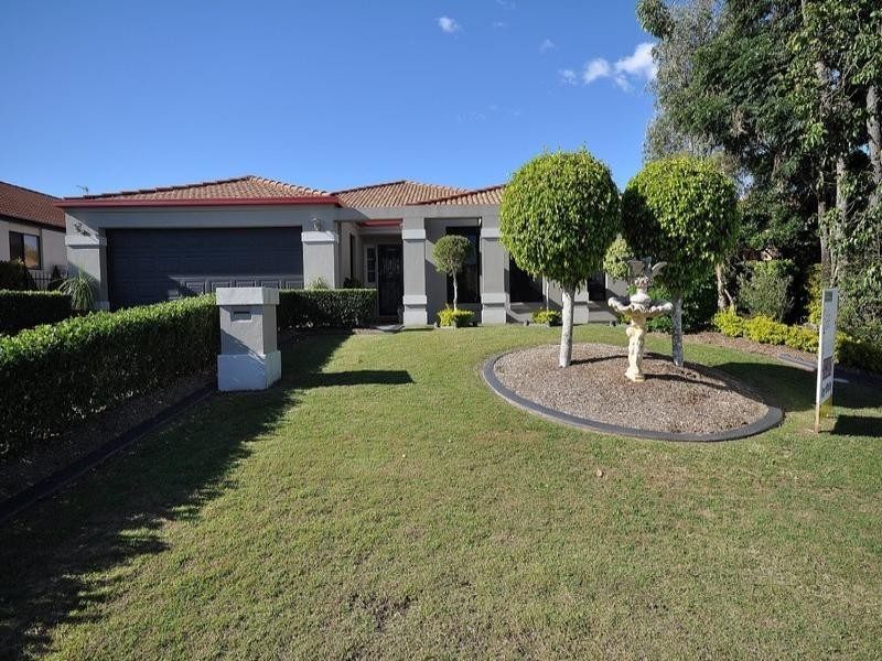 5 Orpington Court, Arundel QLD 4214