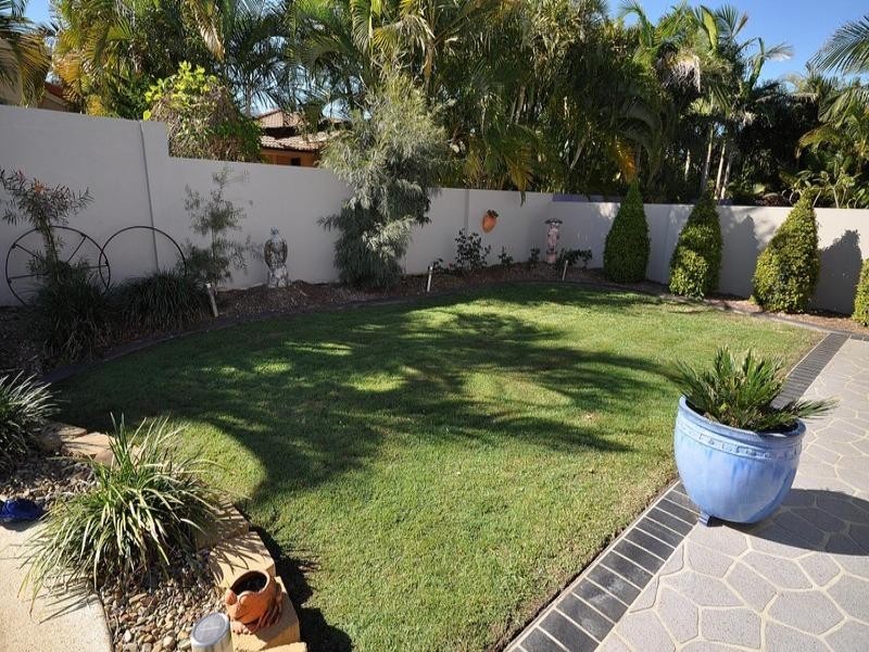 5 Orpington Court, Arundel QLD 4214