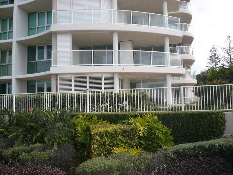 5/242 Marine Parade, Labrador QLD 4215